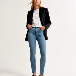 Abercrombie & Fitch Skinny High Rise Jeans - size 27